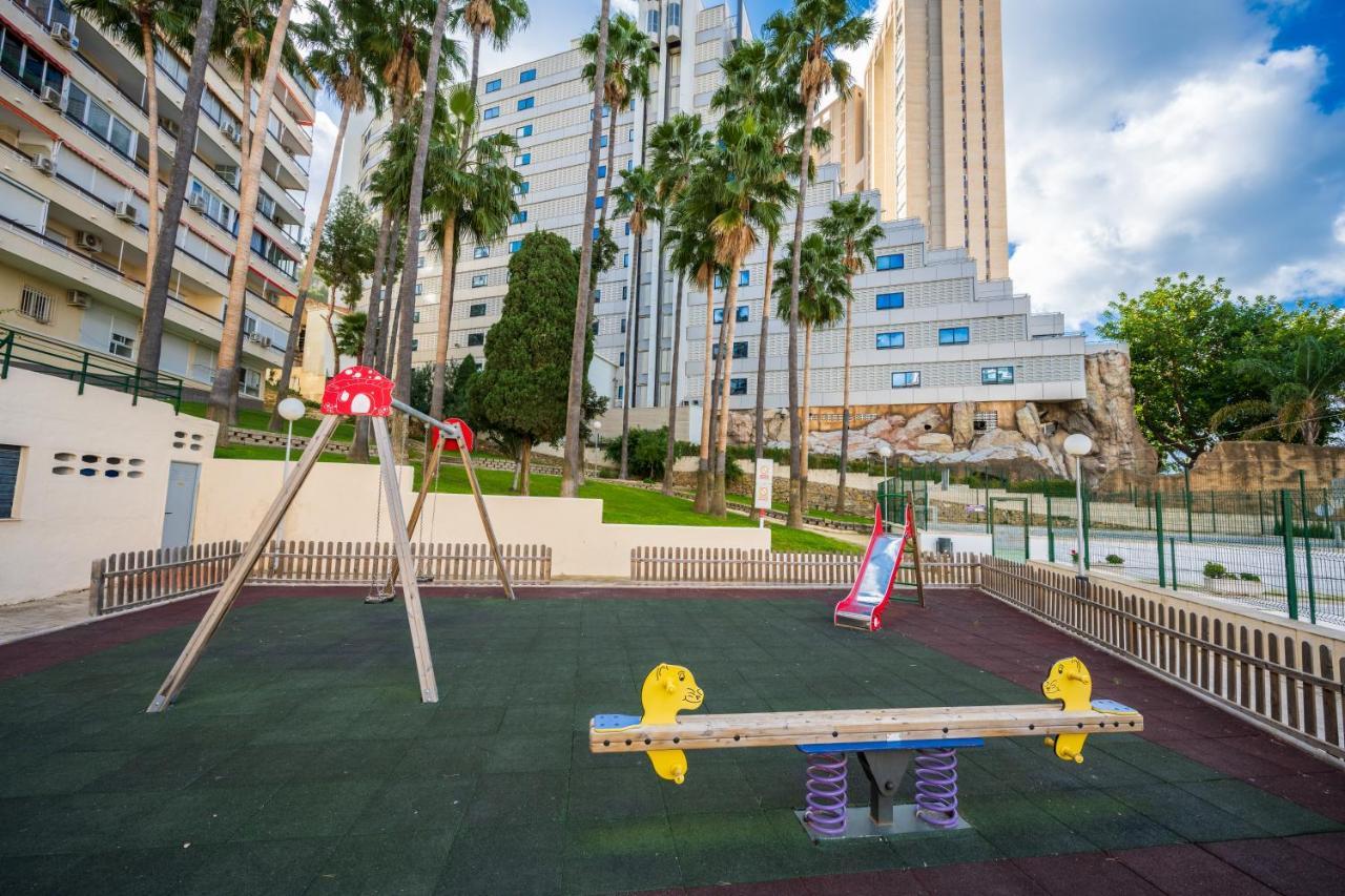 Beautiful 2 Bedroom In Parque Loix 3 Minutes Walk To The Apartamento Benidorm